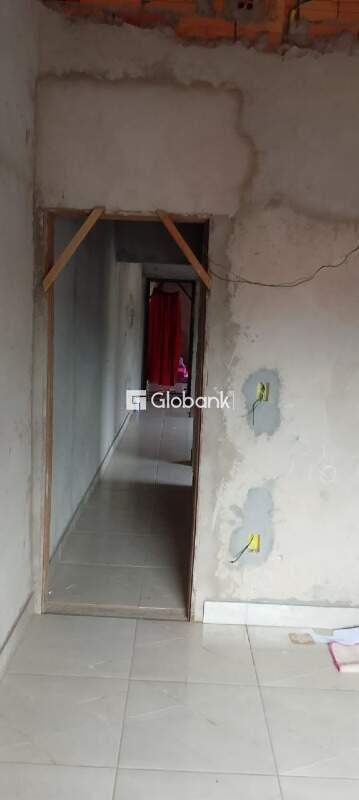 Casa 5 quartos à venda Maracanã 120m² Montes Claros MG: 