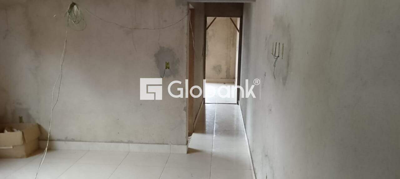 Casa 5 quartos à venda Maracanã 120m² Montes Claros MG: 