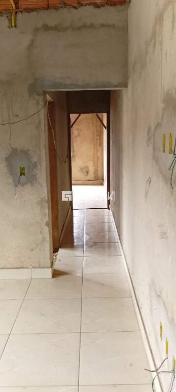 Casa 5 quartos à venda Maracanã 120m² Montes Claros MG: 