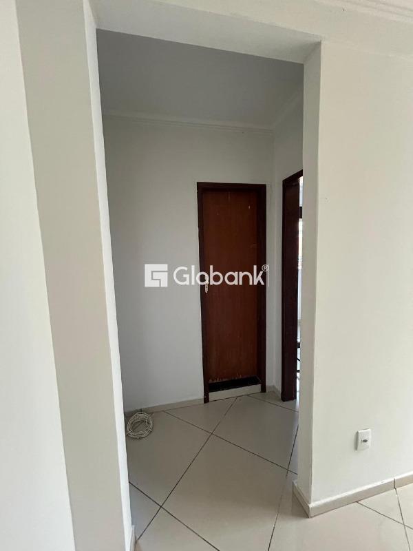 Apartamento 2 quartos à venda Centro 45m² Montes Claros MG: 