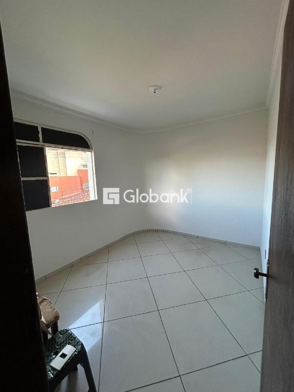 Apartamento 2 quartos à venda Centro 45m² Montes Claros MG: 