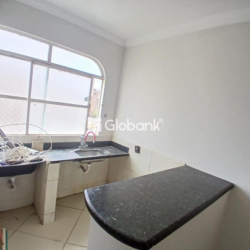 Apartamento 2 quartos à venda Centro 45m² Montes Claros MG: 