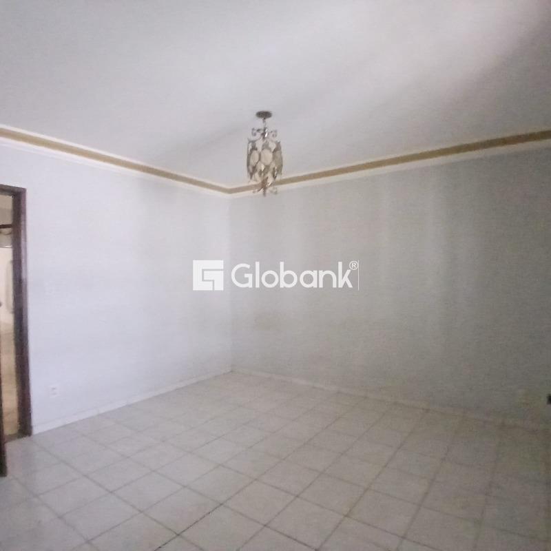 Casa 3 quartos à venda Conjunto Cristo Rei 45m² Montes Claros MG: 