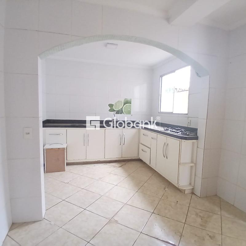 Casa 3 quartos à venda Conjunto Cristo Rei 45m² Montes Claros MG: 