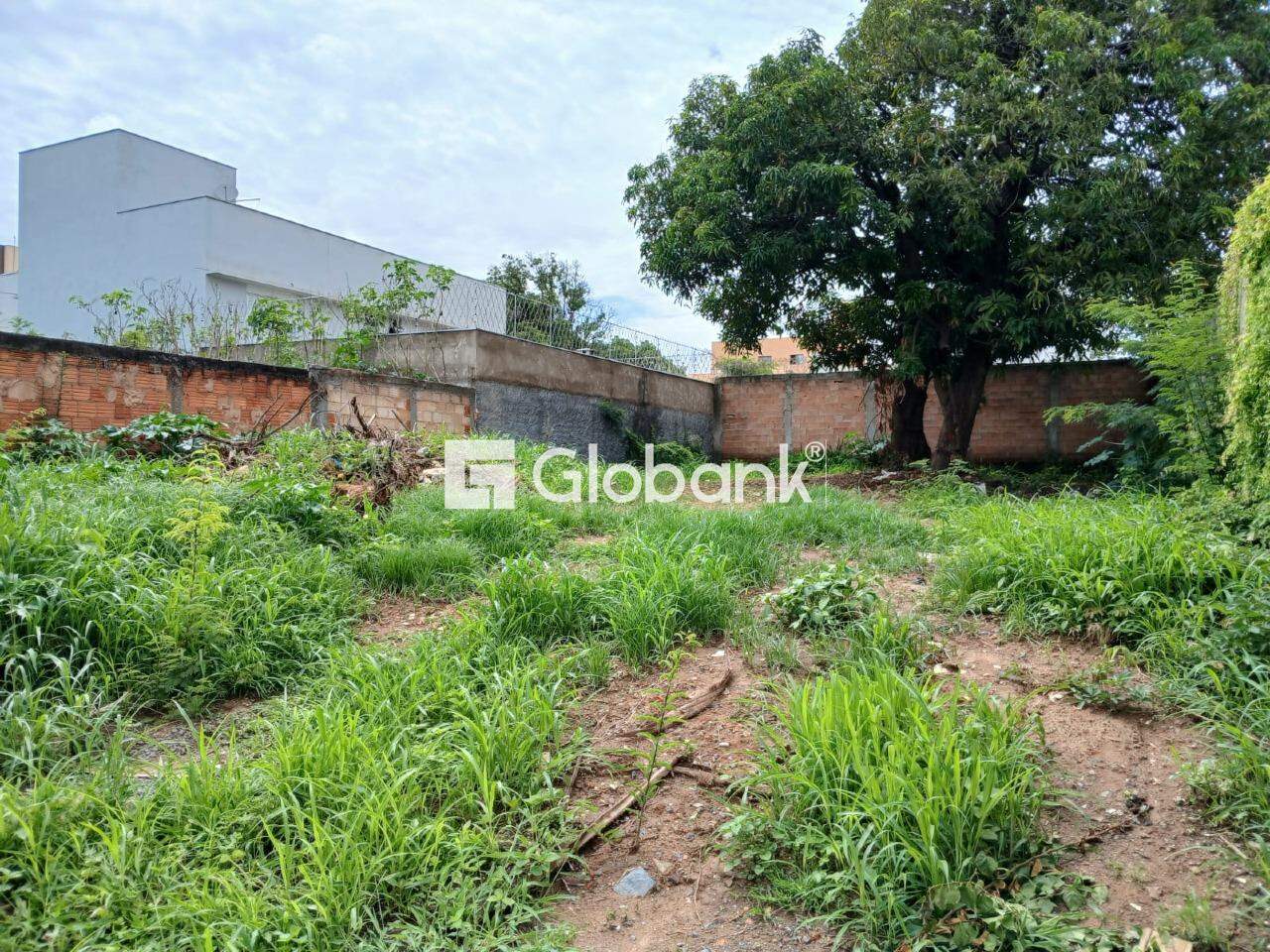 Terreno à venda São Mateus 360m² Montes Claros MG: 