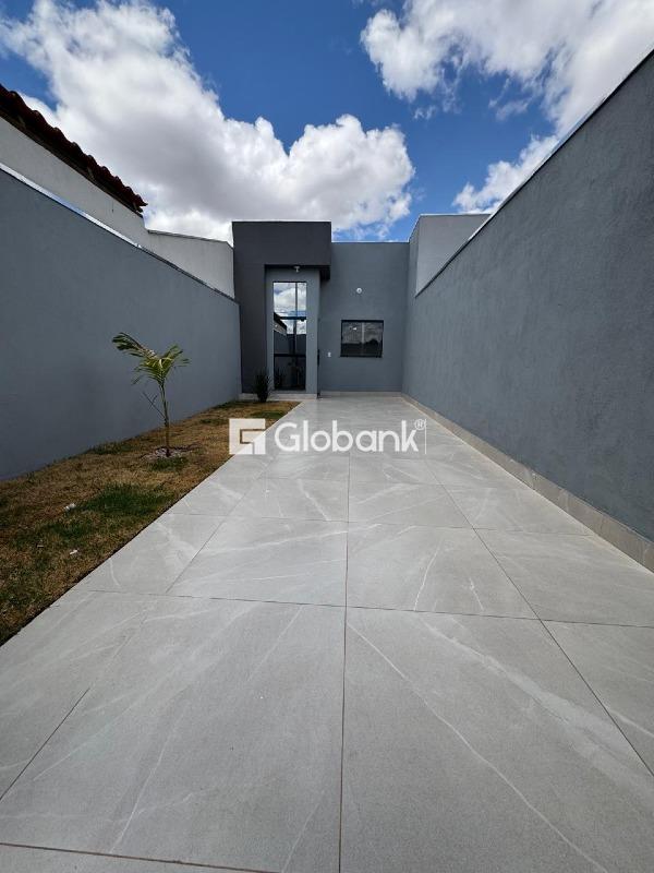 Casa 2 quartos à venda Vila Anália 55m² Montes Claros MG: 