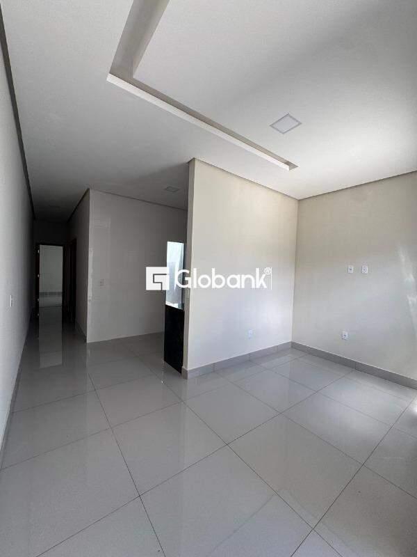 Casa 2 quartos à venda Vila Anália 55m² Montes Claros MG: 