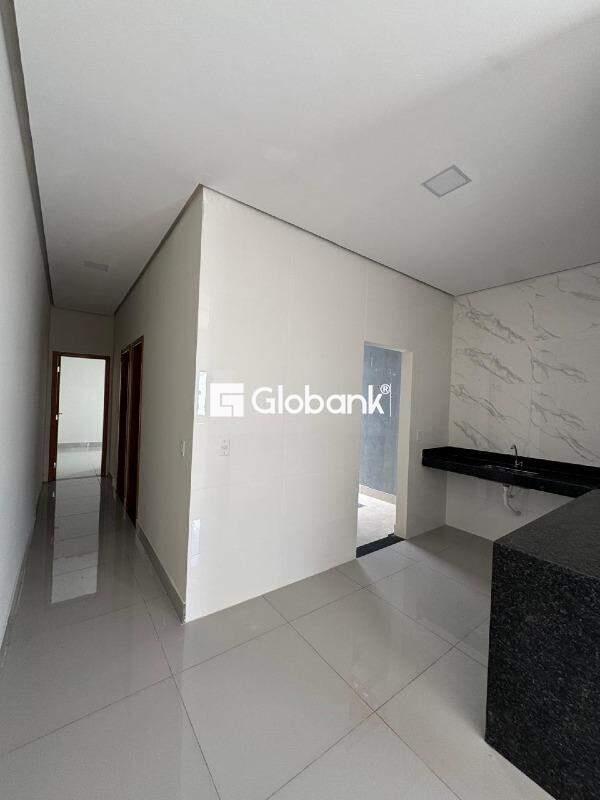 Casa 2 quartos à venda Vila Anália 55m² Montes Claros MG: 