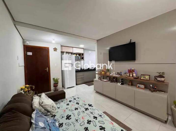 Apartamento 2 quartos à venda Universitário 80m² Montes Claros MG: 