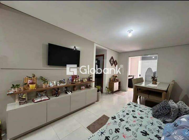 Apartamento 2 quartos à venda Universitário 80m² Montes Claros MG: 