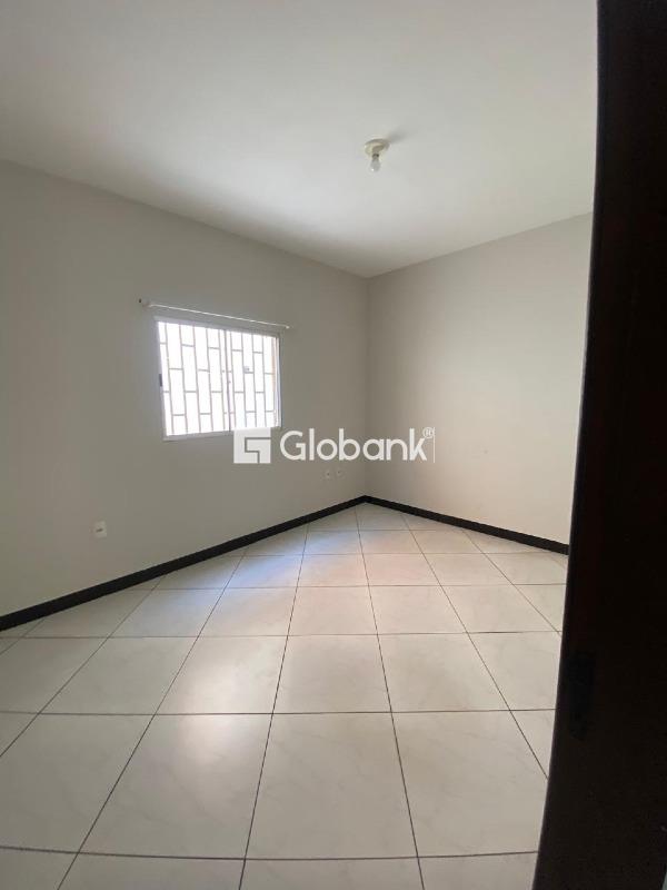 Casa 2 quartos à venda Santo Inácio 69m² Montes Claros MG: 