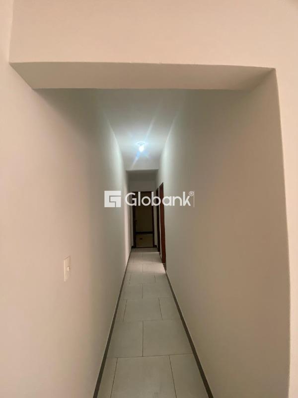 Casa 2 quartos à venda Santo Inácio 69m² Montes Claros MG: 