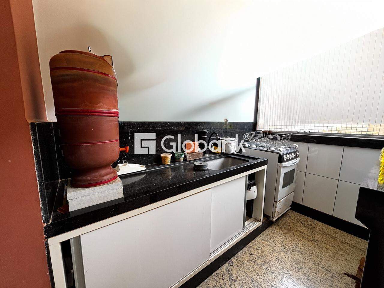 Casa 7 quartos à venda Morada do Sol 540m² Montes Claros MG: