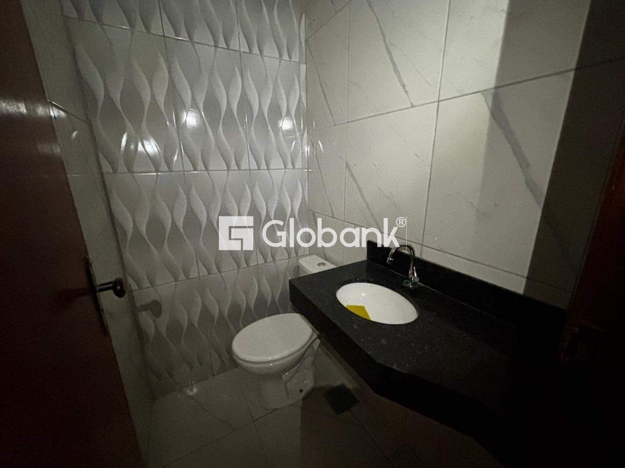 Ponto comercial para aluguel Vila Guilhermina 50m² Montes Claros MG: Banheiro 2