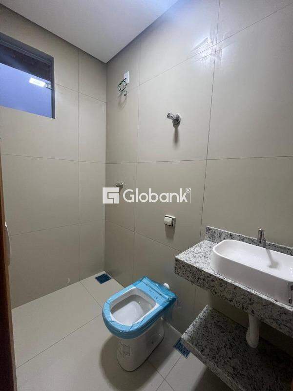 Casa 2 quartos à venda Guarujá 50m² Montes Claros MG: