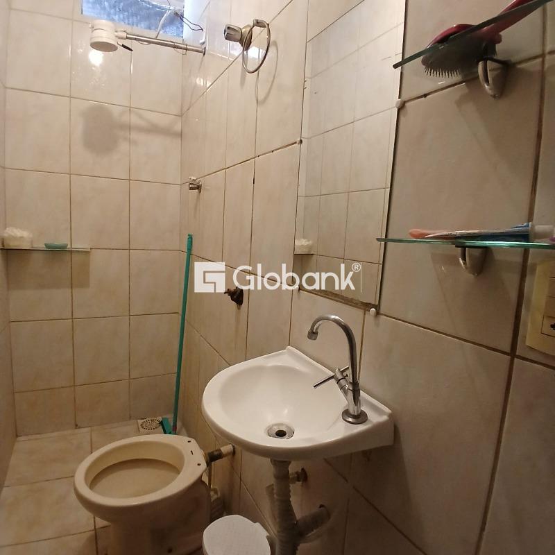 Casa 4 quartos à venda Major Prates 90m² Montes Claros MG: 