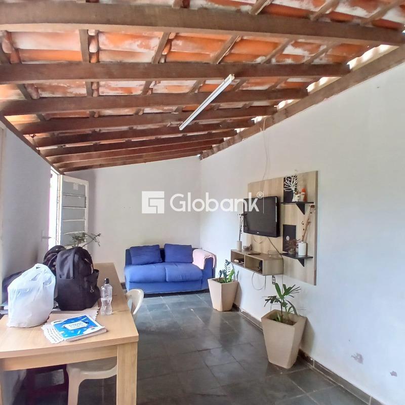 Casa 4 quartos à venda Major Prates 90m² Montes Claros MG: 