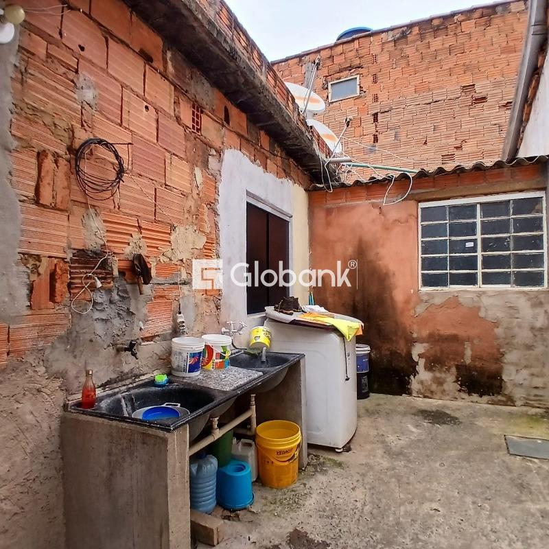 Casa 4 quartos à venda Major Prates 90m² Montes Claros MG: 