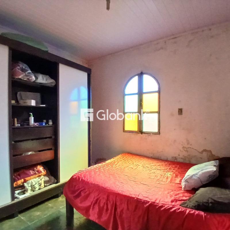 Casa 4 quartos à venda Major Prates 90m² Montes Claros MG: 