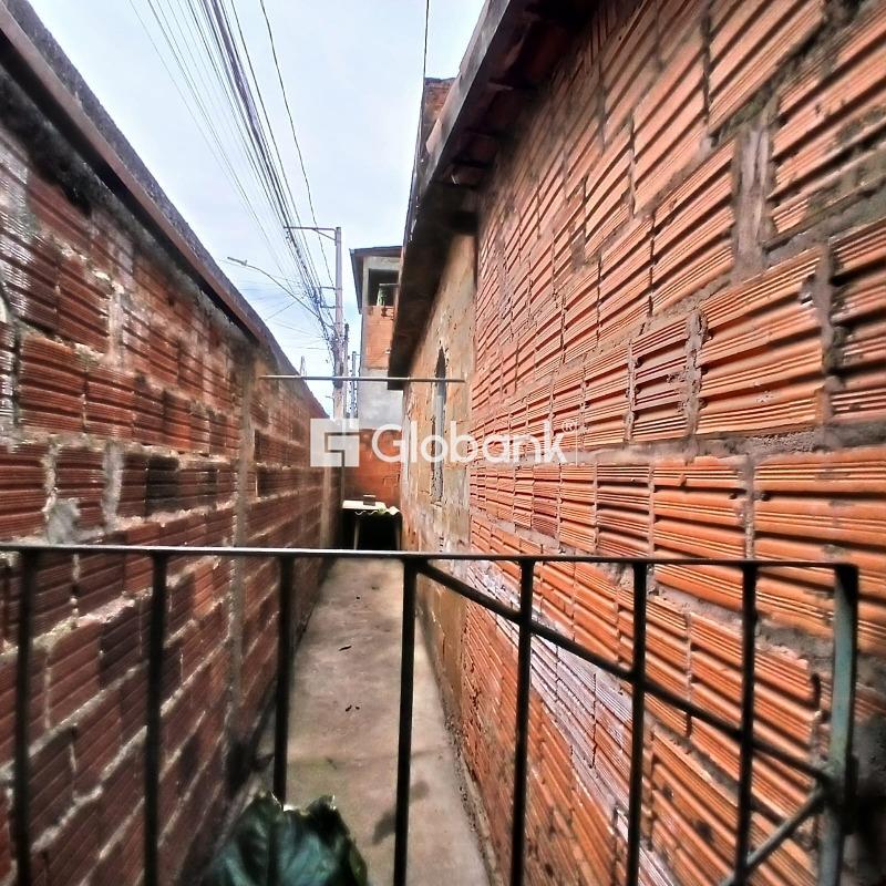 Casa 4 quartos à venda Major Prates 90m² Montes Claros MG: 