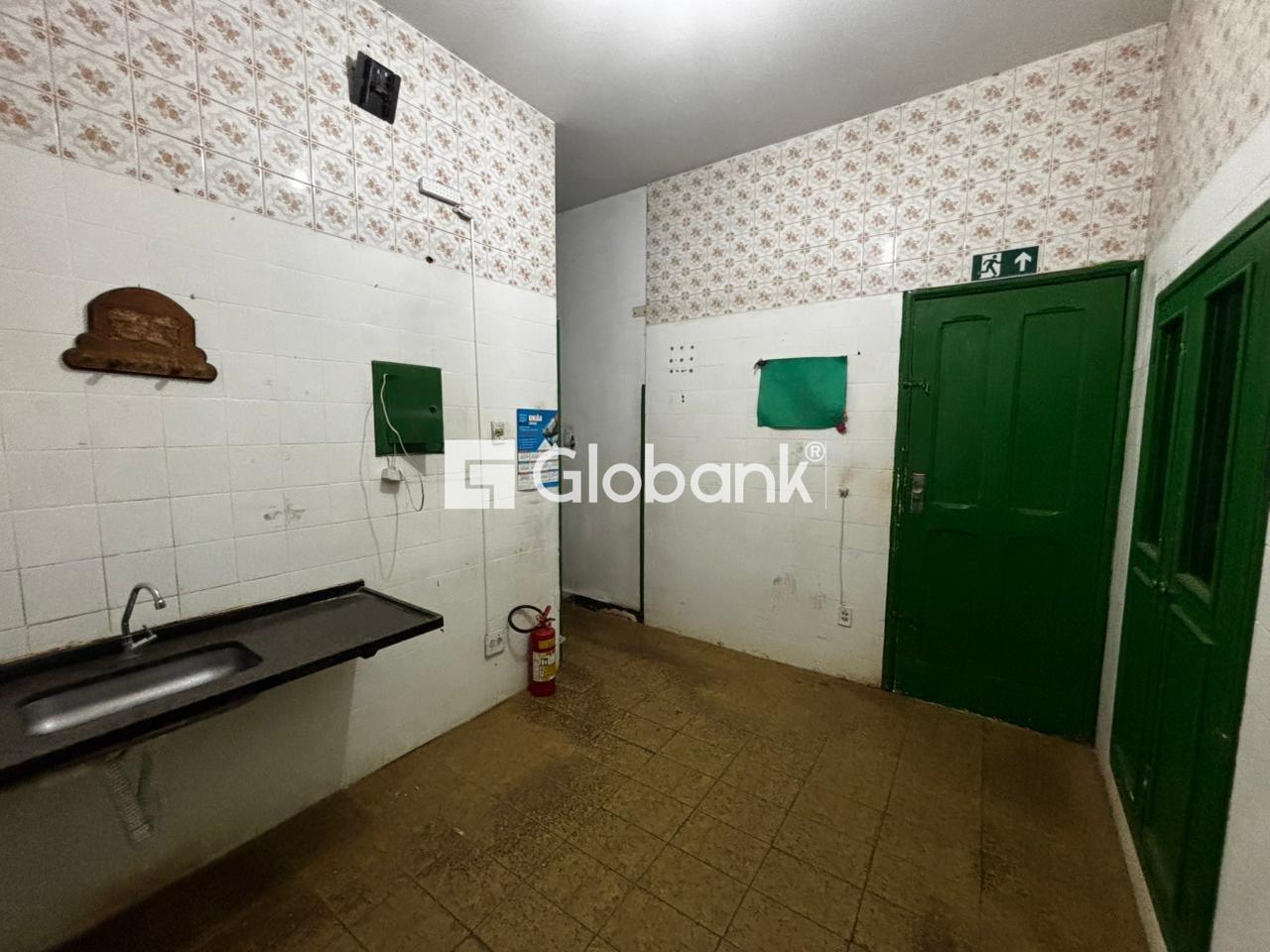 Ponto comercial para aluguel Centro 250m² Montes Claros MG: Cozinha