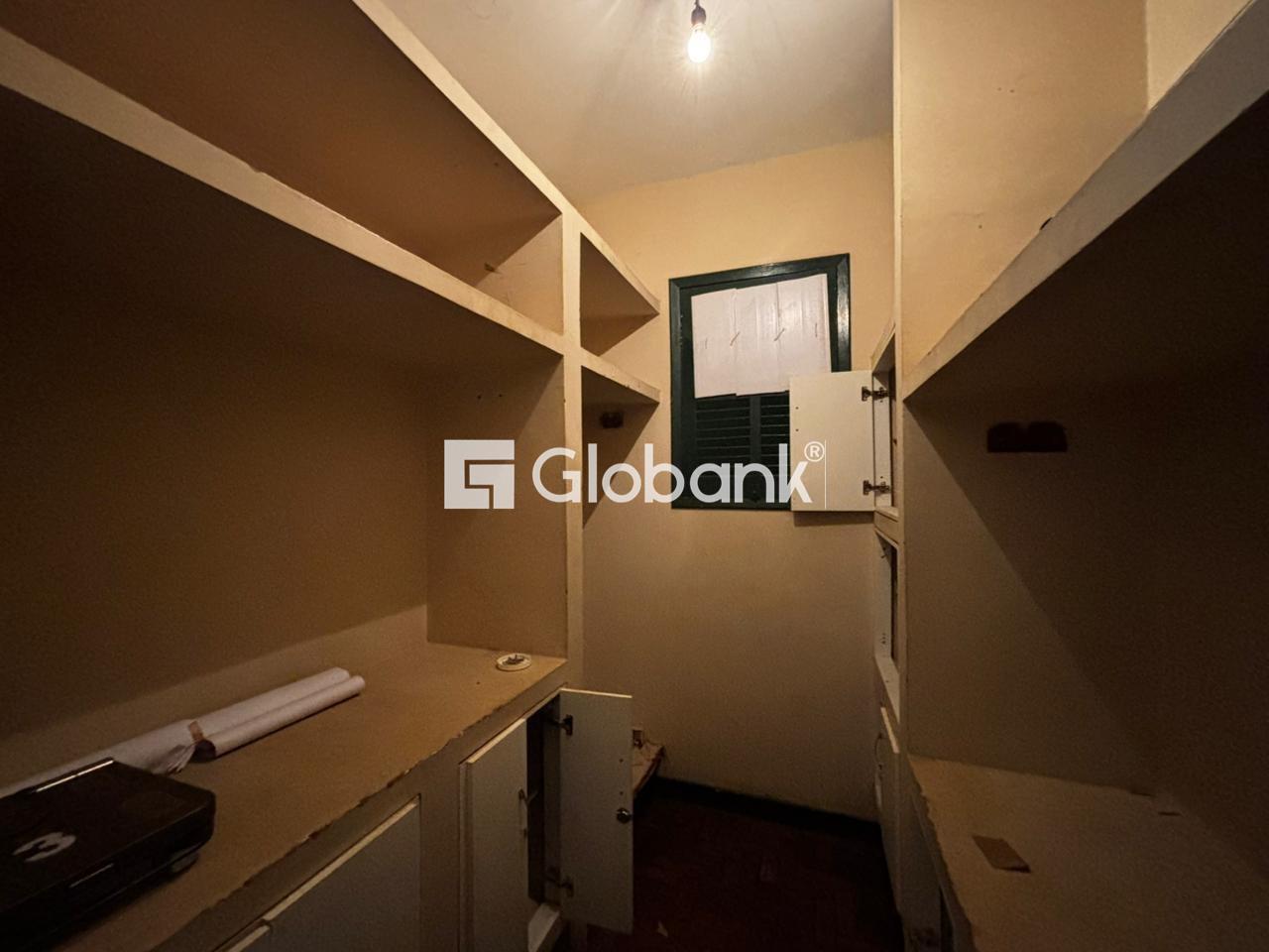 Ponto comercial para aluguel Centro 250m² Montes Claros MG: Arquivo