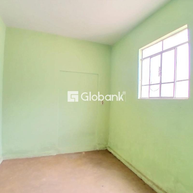 Casa 3 quartos à venda Vila Ipiranga 200m² Montes Claros MG: 