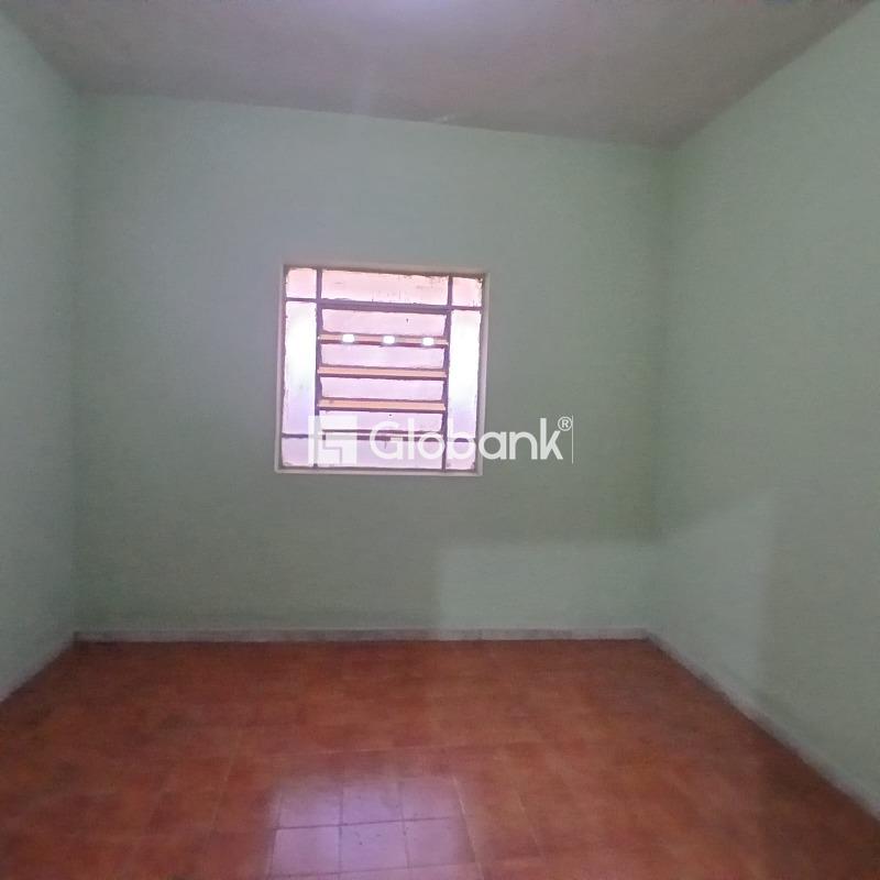 Casa 3 quartos à venda Vila Ipiranga 200m² Montes Claros MG: 