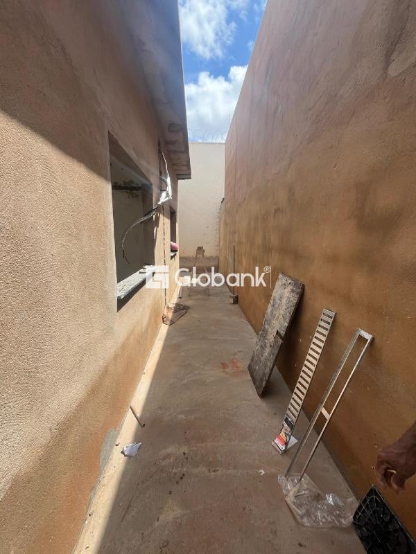 Casa 2 quartos à venda Guarujá 49,9m² Montes Claros MG: 