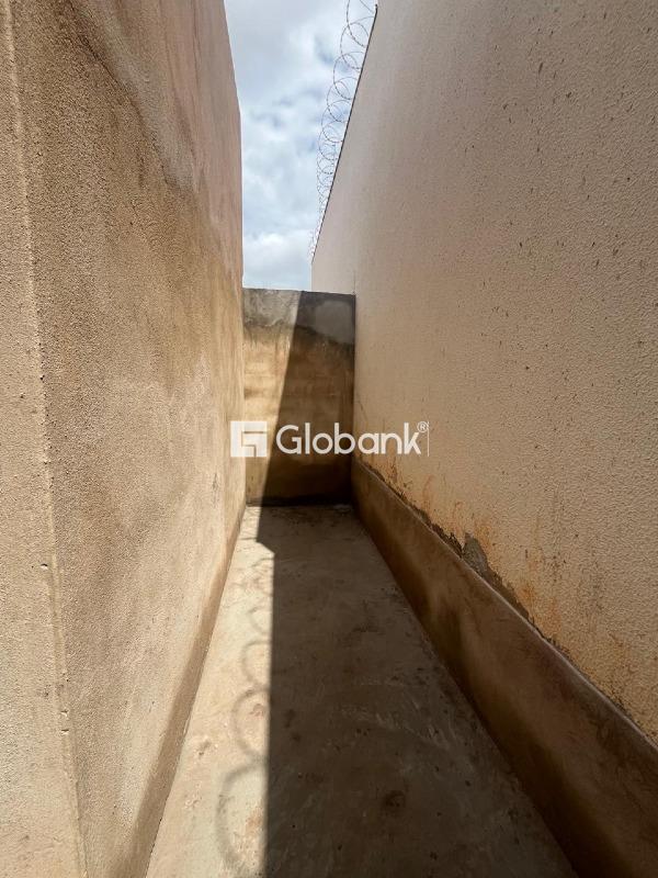 Casa 2 quartos à venda Guarujá 49,9m² Montes Claros MG: 