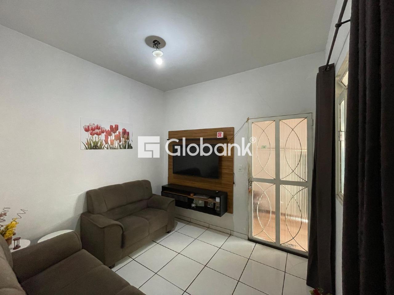 Casa 3 quartos à venda João Botelho 90m² Montes Claros MG: 