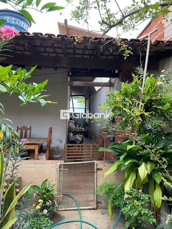 Casa 3 quartos à venda João Botelho 90m² Montes Claros MG: 