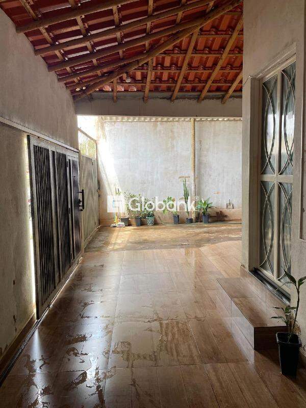 Casa 3 quartos à venda João Botelho 90m² Montes Claros MG: 
