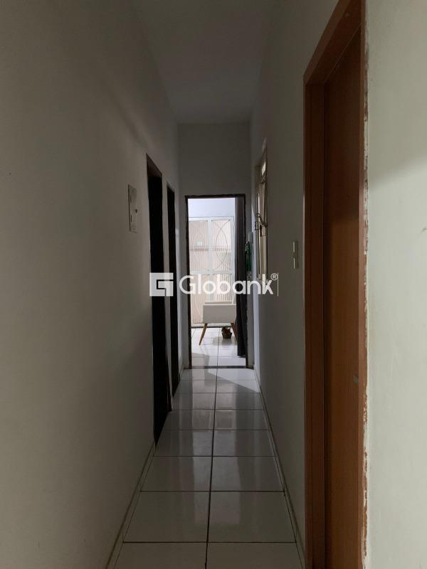 Casa 3 quartos à venda João Botelho 90m² Montes Claros MG: 