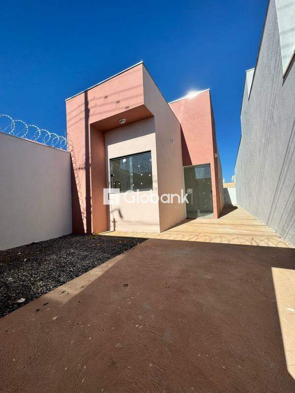 Casa 3 quartos à venda Loteamento Novo Primavera 60m² Montes Claros MG: 