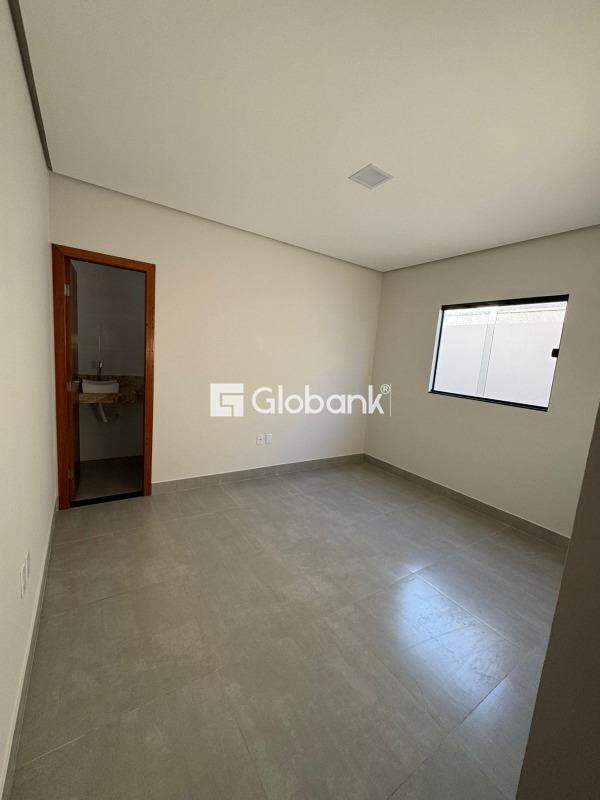 Casa 3 quartos à venda Loteamento Novo Primavera 60m² Montes Claros MG: 