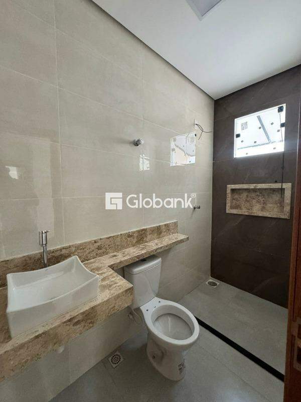 Casa 3 quartos à venda Loteamento Novo Primavera 60m² Montes Claros MG: 