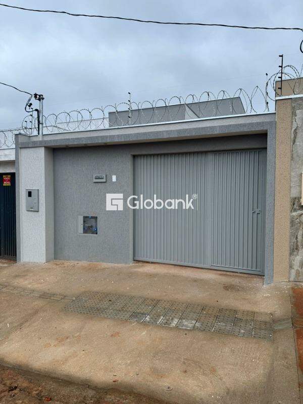 Casa 3 quartos à venda Loteamento Novo Primavera 60m² Montes Claros MG: 