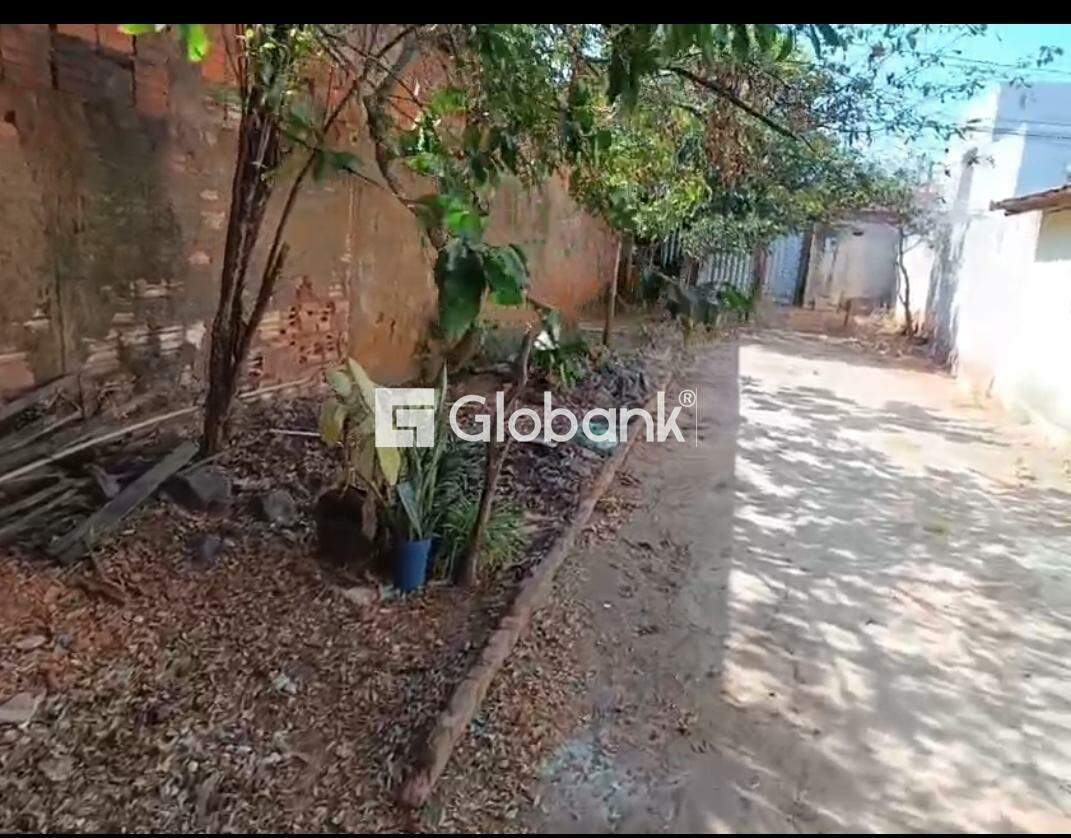 Terreno à venda São Judas Tadeu 360m² Montes Claros MG: 