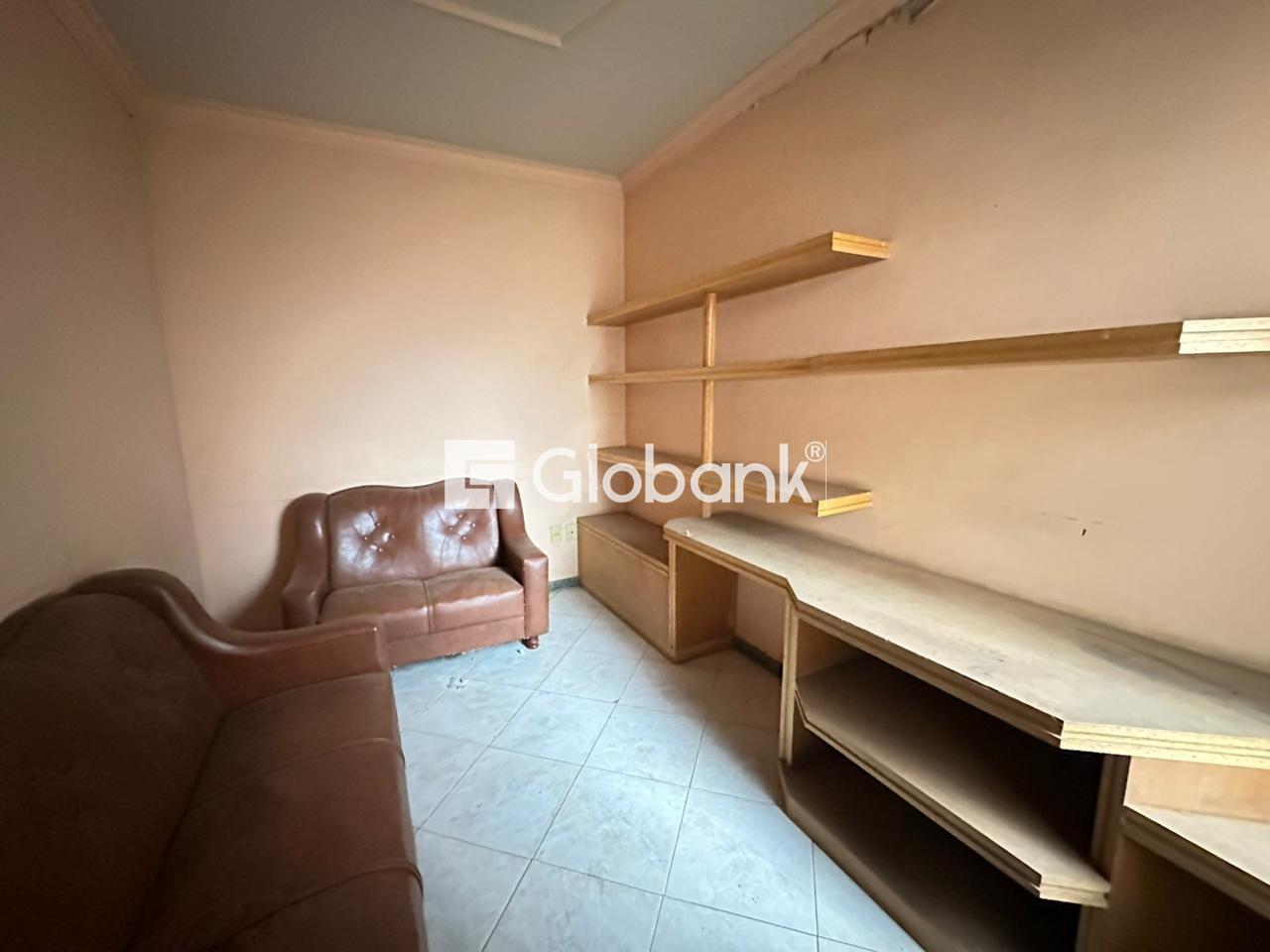 Casa 4 quartos para aluguel Vila Regina 140m² Montes Claros MG: Quarto