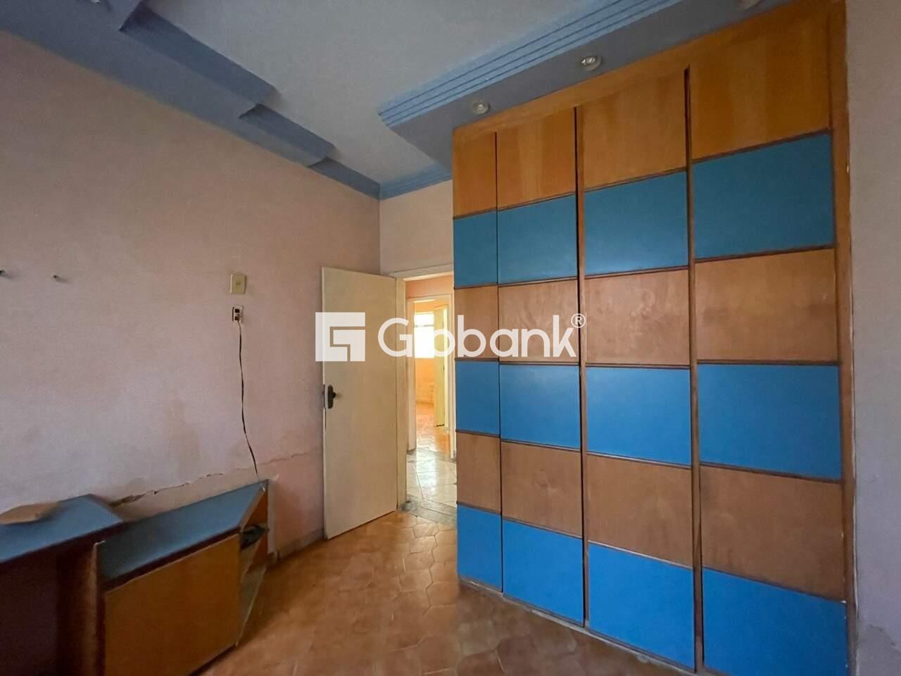 Casa 4 quartos para aluguel Vila Regina 140m² Montes Claros MG: Quarto