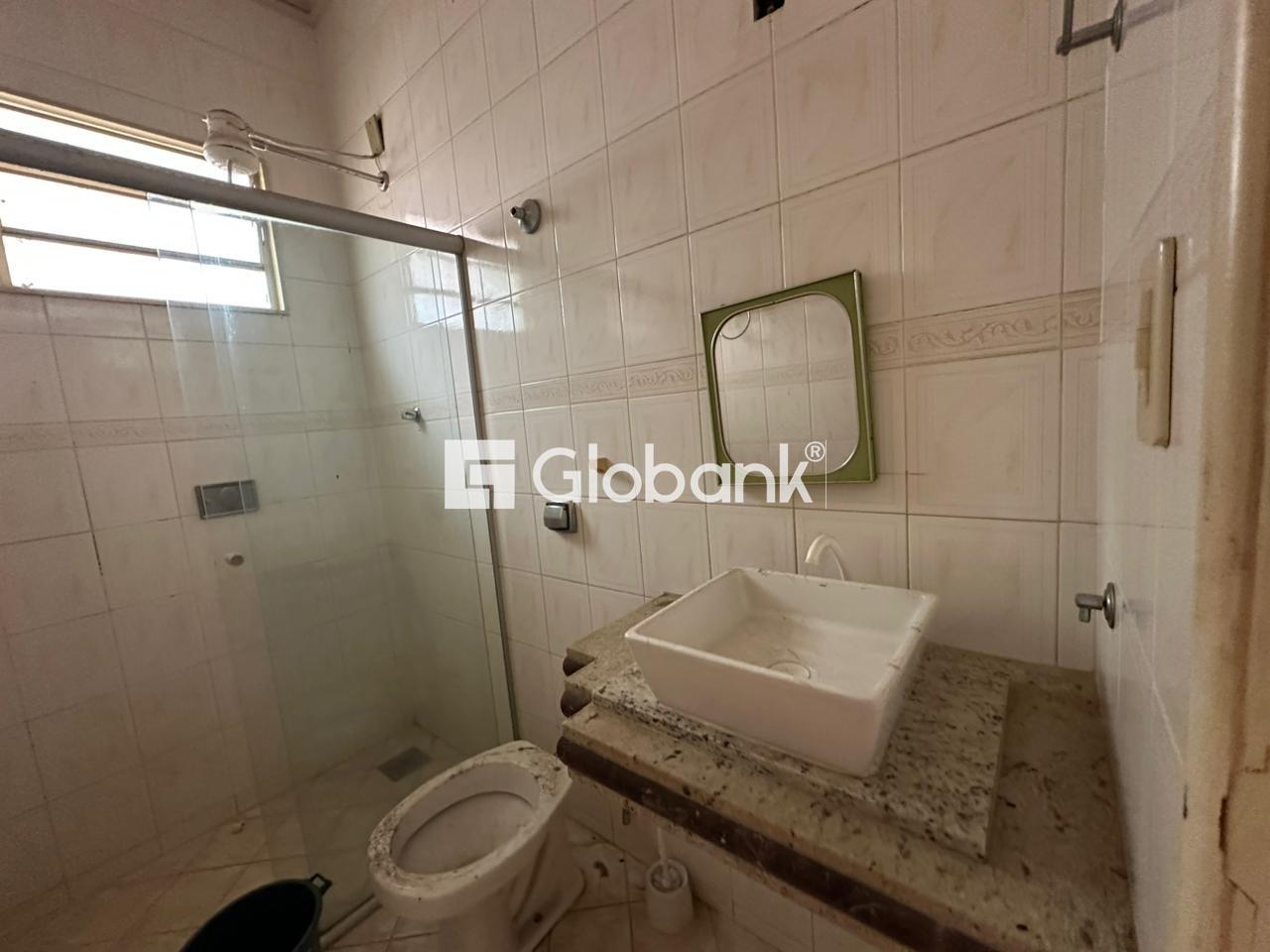 Casa 4 quartos para aluguel Vila Regina 140m² Montes Claros MG: Suite