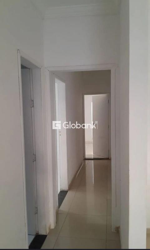 Casa 6 quartos à venda Nossa Senhora de Fátima 240m² Montes Claros MG: 