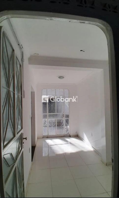 Casa 6 quartos à venda Nossa Senhora de Fátima 240m² Montes Claros MG: 