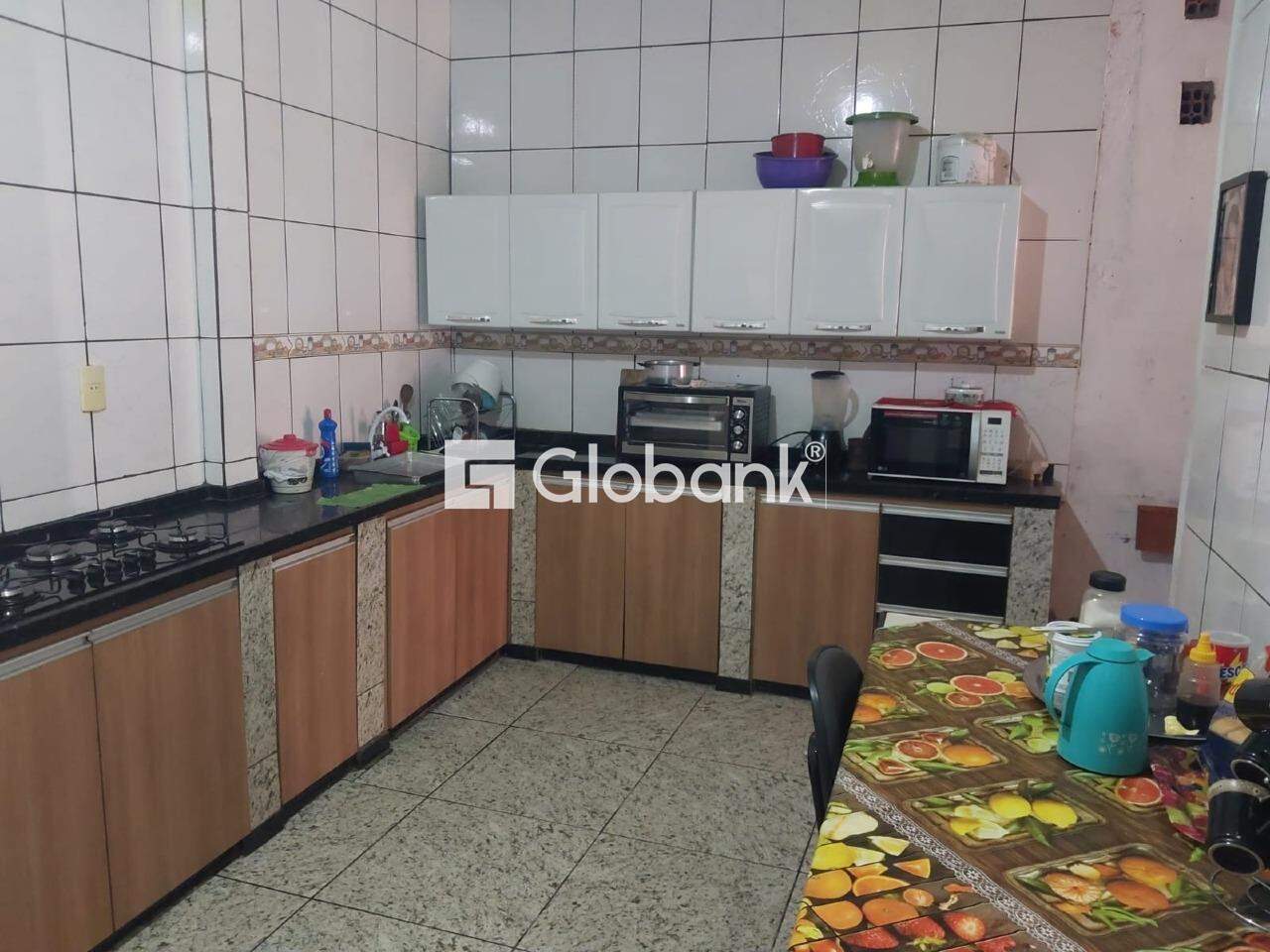 Casa 4 quartos à venda Santa Rafaela 132m² Montes Claros MG: 