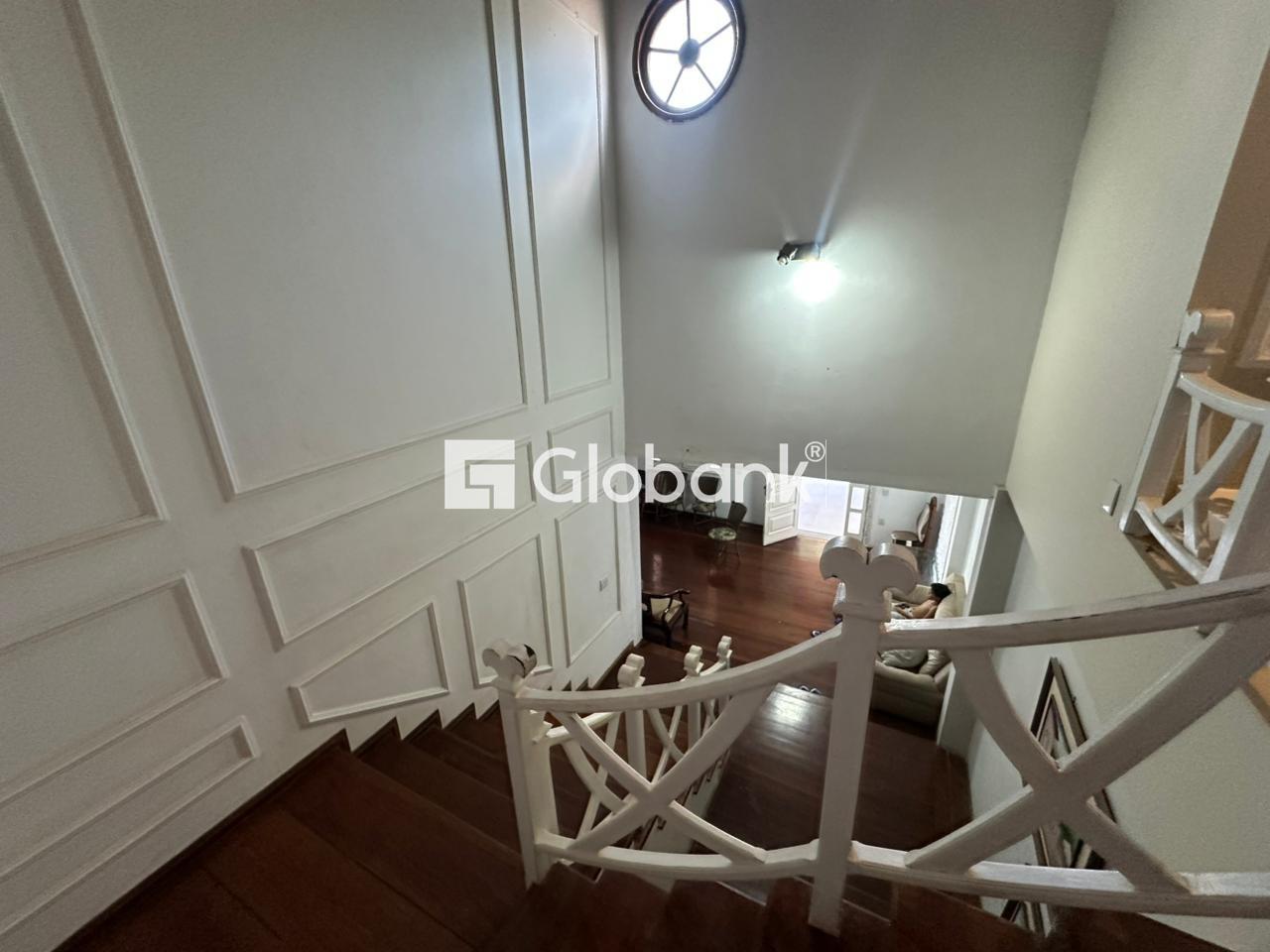 Casa 3 quartos para aluguel Jardim Panorama 180m² Montes Claros MG: Escada