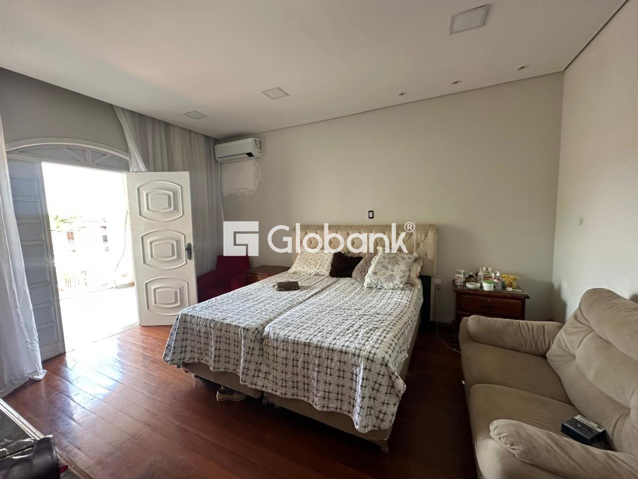 Casa 3 quartos para aluguel Jardim Panorama 180m² Montes Claros MG: Quarto