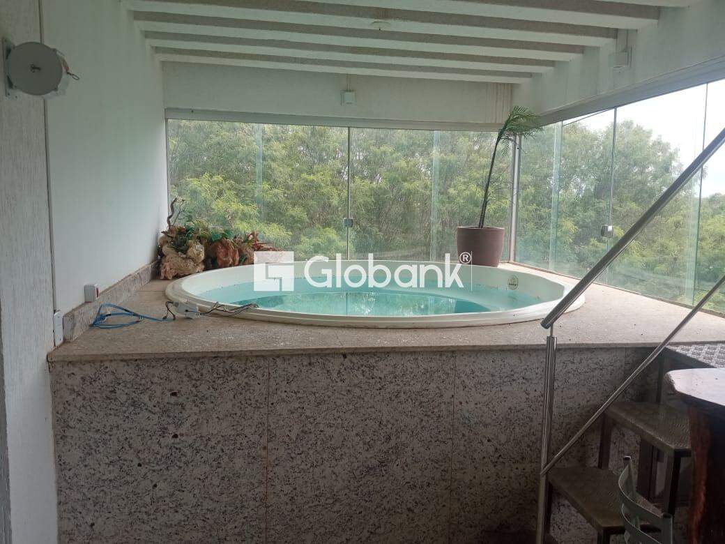 Cobertura 3 quartos à venda Jardim Panorama 140m² Montes Claros MG: 