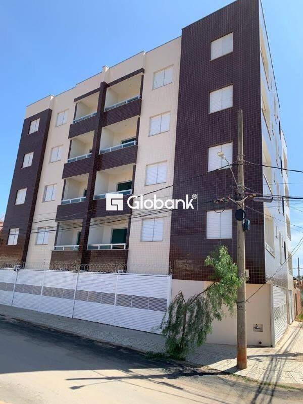 Apartamento 3 quartos à venda Canelas 89m² Montes Claros MG: 