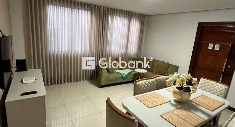 Cobertura 3 quartos à venda Jardim São Luiz 164m² Montes Claros MG: 